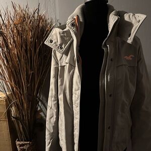 Hollister Woman’s Gray Jacket